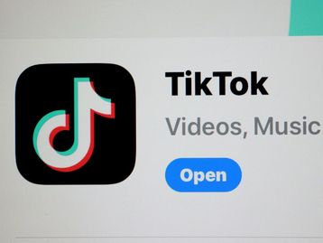 TikTok dispara notificações incorretas e reacende alerta sobre fake news