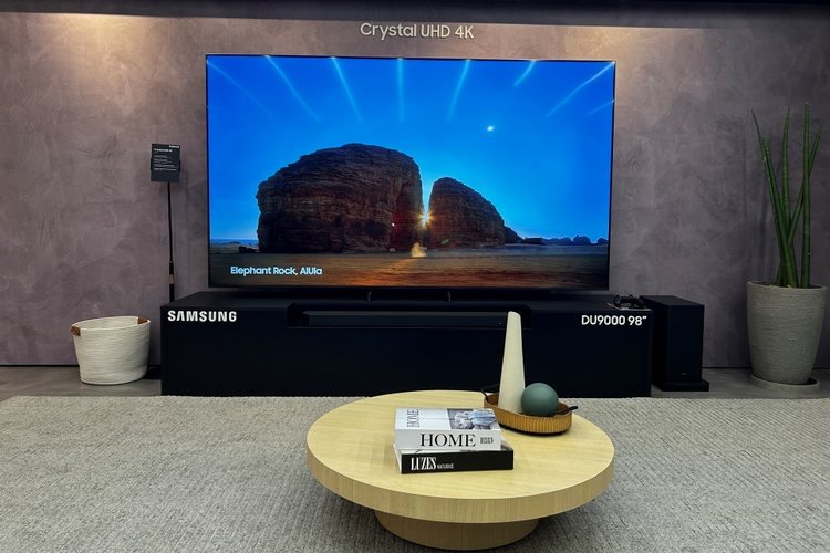 Crystal UHD DU9000