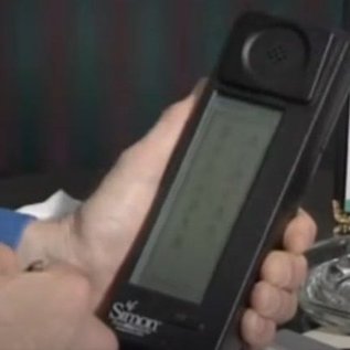 Imagem de O primeiro smartphone da história completa 30 anos; relembre o IBM Simon