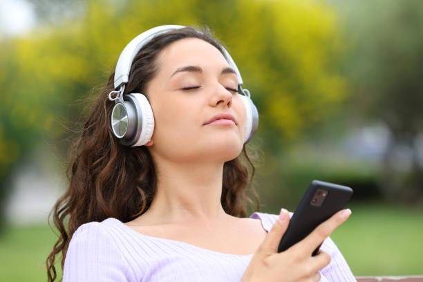 Esteja onde estiver, com o Amazon Music Unlimited você pode baixar suas músicas e podcasts favoritos para ouvir offline.