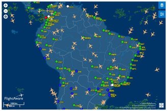 O site de acompanhamento de voos. (Imagem: FlightAware)