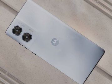 Motorola Edge 50 Neo pode lançar com sensor Lytia e selo Pantone