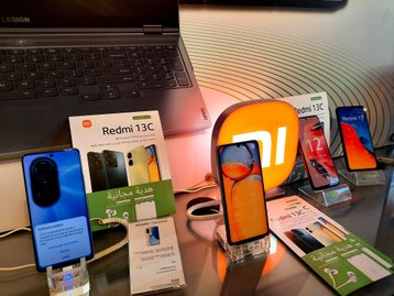 Xiaomi trabalha em smartphone sem botões físicos para lançar em 2025