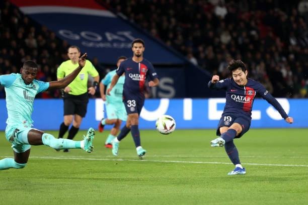 Jogo do PSG pelo Campeonato Francês.
