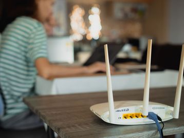 Cientistas usam física quântica para transformar Wi-Fi em eletricidade; entenda