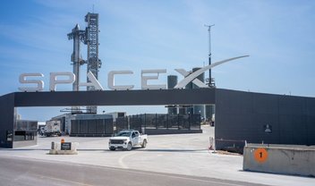 Musk manda SpaceX retirar funcionários do Brasil em meio a embates com STF