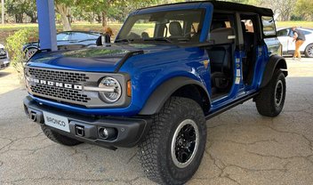 Será que vem? Ford exibe Bronco "raiz" no Brasil e deixa mistério no ar