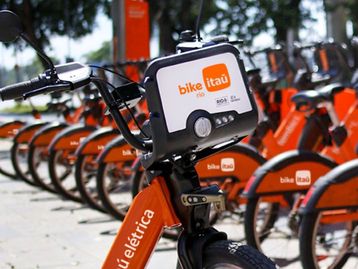 Golpistas usam QR Code falso para liberar bikes por aluguel no Rio