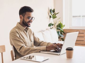 Home office: 71  vagas para trabalho remoto internacional [10/09]