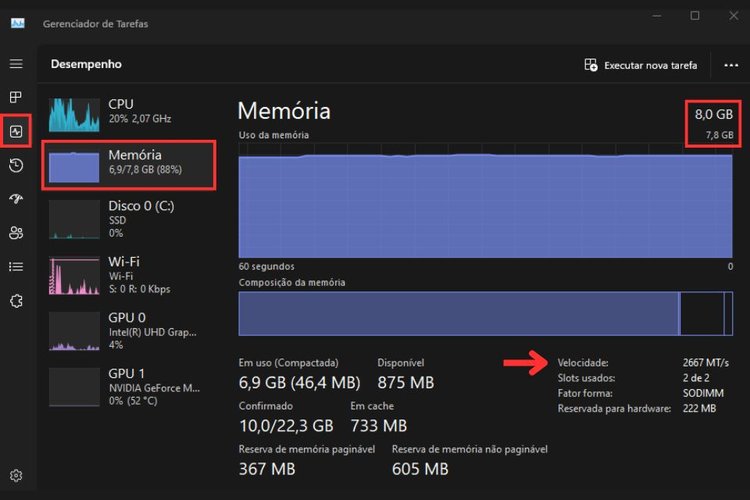 Na imagem, a memória RAM é de 8GB e a frequência de 2667 MT/s, ou 1333.5 MHz.