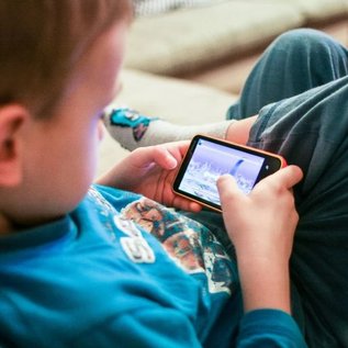 Imagem de Brasileiros não acreditam que empresas protegem crianças e adolescentes na internet