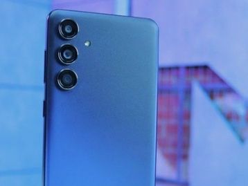 Galaxy M55s deve ser lançado com hardware igual e visual diferente