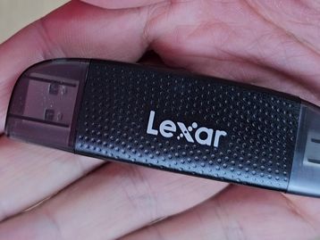 Possui um R36s ou Steam Deck? Este acessório baratinho da Lexar é perfeito para você