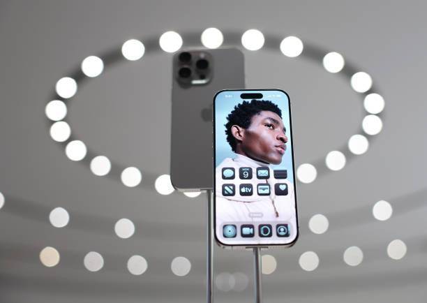 O iPhone 16 pode restaurar o firmware de outro iPhone 16 sem precisar de cabo.