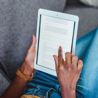 Imagem de Kindle: livros comprados na Amazon não poderão mais ser transferidos via cabo USB
