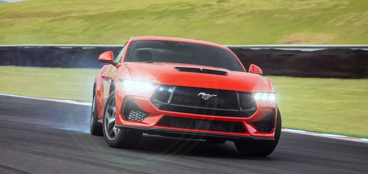 Dia de Mustang: aceleramos o novo V8 e o Mach-E 100% elétrico na pista