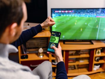 Governo notifica marcas de celulares por apps de apostas pré-instalados