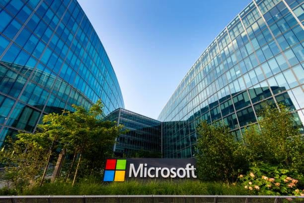 A Microsoft vai investir R$15 bilhões na expansão de infraestrutura de datacenters no Brasil.