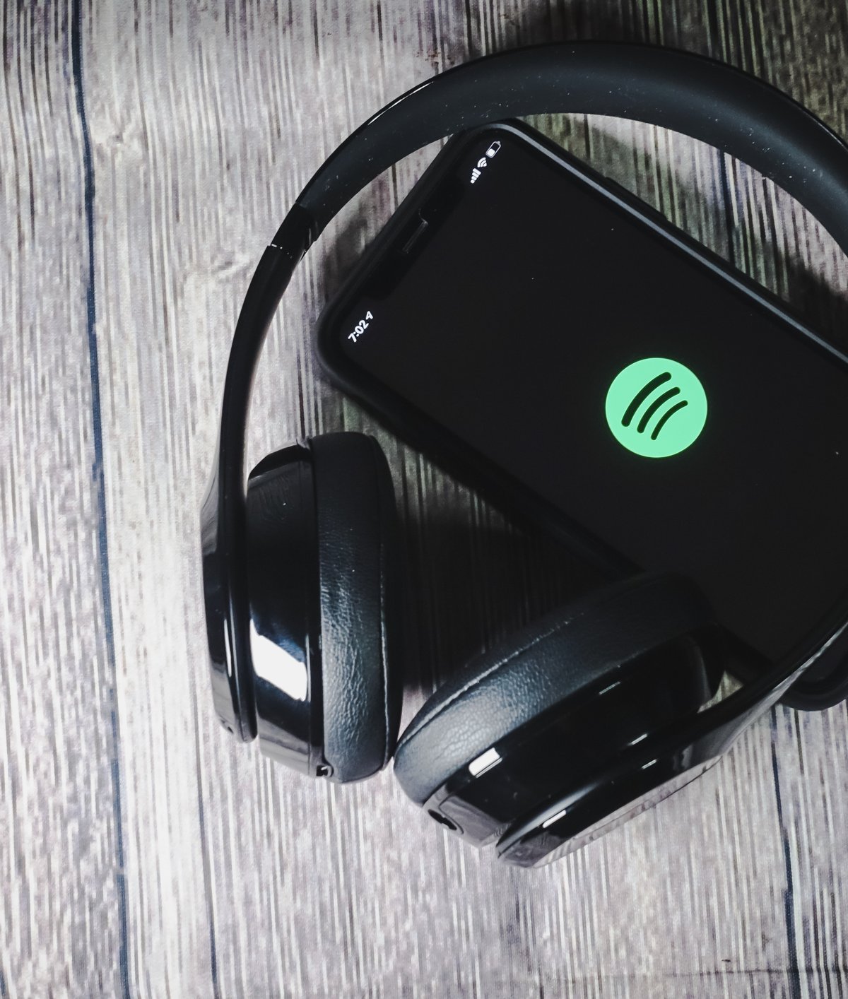 Spotify agora unifica podcasts pagos e gratuitos em um único feed