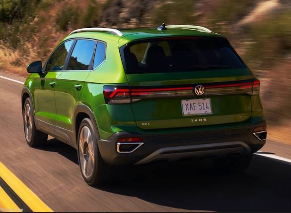 Lanternas passaram a se interligar pela tampa do porta-malas como em outros VW atuais.
