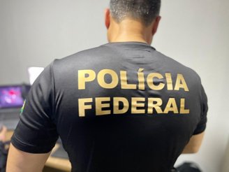 O homem foi preso em flagrante e teve o celular apreendido. (Imagem: Polícia Federal/Divulgação)