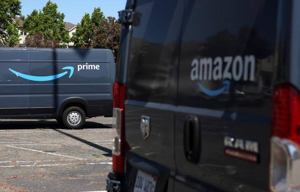 A Amazon realiza entregas em todos os estados do Brasil. (Imagem: Getty Images)