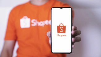 A própria plataforma da Shopee conta com dicas para ajudar a aumentar as suas vendas e tornar a sua loja virtual mais eficaz.