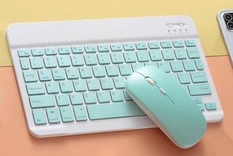The ANJ.GG kit includes a portable bluetooth keyboard and mouse.