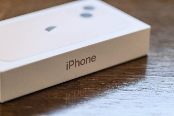 Lançado em 2021, o iPhone 13 deve receber atualizações até 2027. (Fonte: GettyImages/Reprodução)