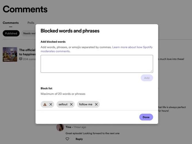 O podcaster pode adicionar palavras, frases ou emojis proibidos nos comentários.