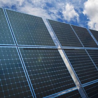 Imagem de Placa Solar: como escolher a potência ideal do sistema solar?