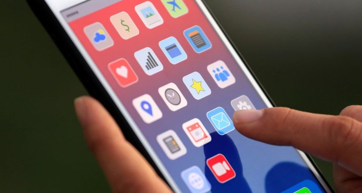 10 technology news to start your day (12/11)