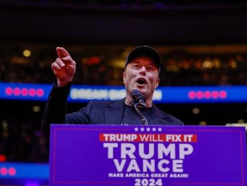 X impulsionou posts de Musk favoráveis a Trump nas eleições, afirma estudo