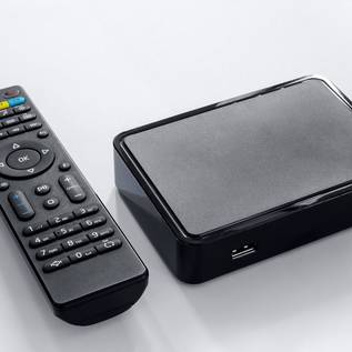 Imagem de Procon-RJ multa Google por manter anúncios de vendas de TV Boxes piratas