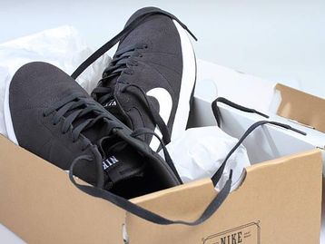 Nike Revolution 7, Nike Check Canvas e mais por menos de R$250 na Black November da Netshoes; veja