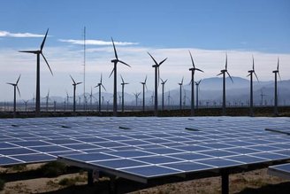 20115713396003 Energia solar x energia eólica: qual fonte renovável leva vantagem?
