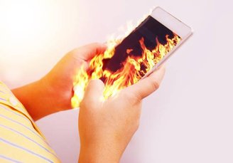 Prevent your smartphone from being left in too hot or too cold environments