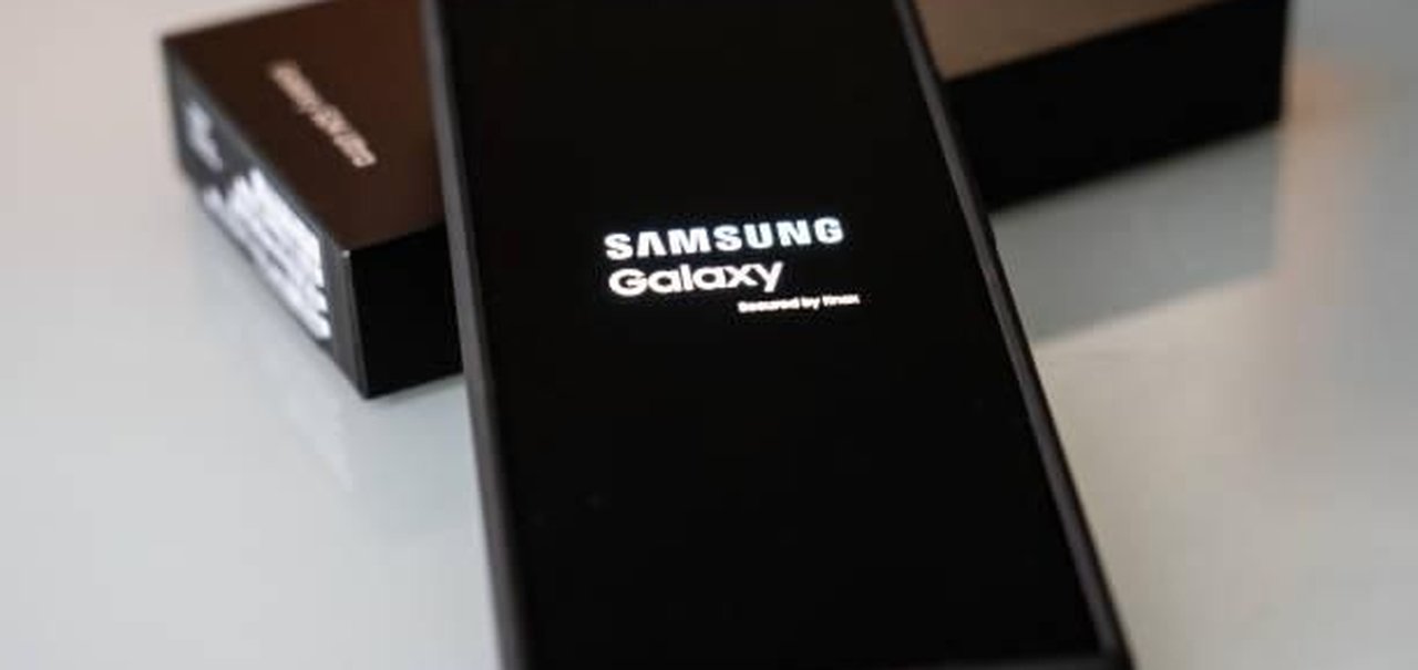 Galaxy S25 Ultra vaza em vídeo com mudança visual aguardada