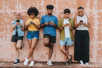 Menores de 16 anos não poderão mais acessar redes sociais na Austrália. (Fonte: GettyImages)