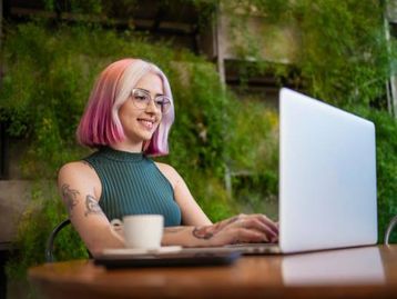 Meta AI, ChatGPT, Anthropic ou Google Gemini: qual é a melhor IA?