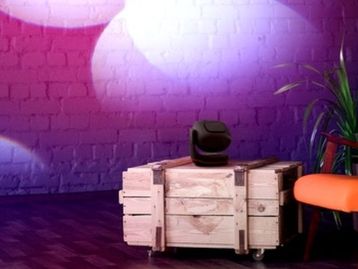 JBL PartyLight Beam chega ao Brasil; veja especificações e preço do novo projetor de luz