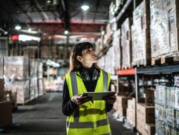 Anatel apreende 22 mil produtos irregulares no Mercado Livre e na Amazon