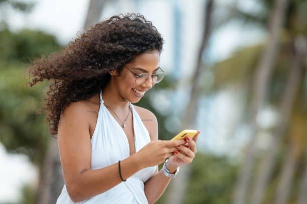 Facebook ainda é uma boa opção de app para os que estão na geração Z. (Fonte: GettyImages/Reprodução)