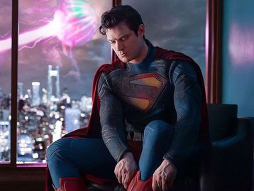 Produtos oficiais do novo Superman estão à venda na CCXP24! Confira os valores
