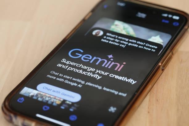 Gemini, o modelo de linguagem e chatbot de IA da Google. (Imagem: GettyImages)