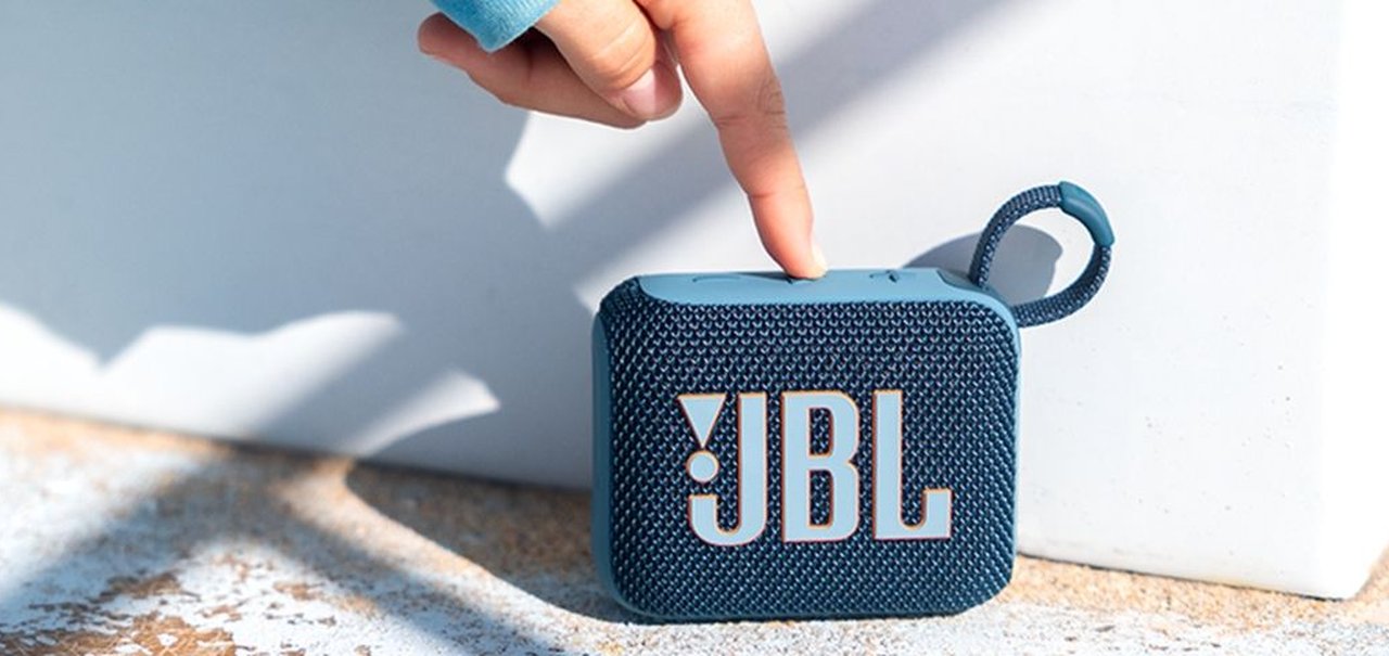 JBL para presentear ou animar as festas de final de ano: fones, caixas de som e soundbars em promoção