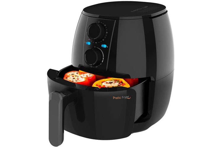 Air Fryer com capacidade de 3L da Cadence é uma boa opção para quem quer economizar na compra de seu primeiro forno sem óleo.