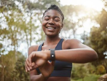 Smartwatch para presentear: 7 sugestões por menos de R$ 300