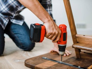 Ferramentas com até 40% OFF: reforme sua casa com furadeiras, solda e mais