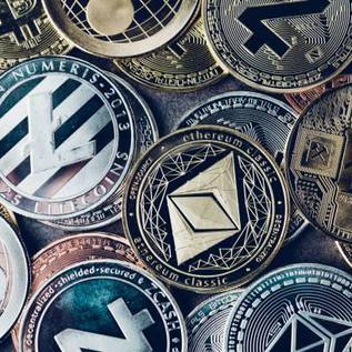 Imagem de Buscas por criptomoedas no Brasil aumentam 124% em dois anos, diz pesquisa